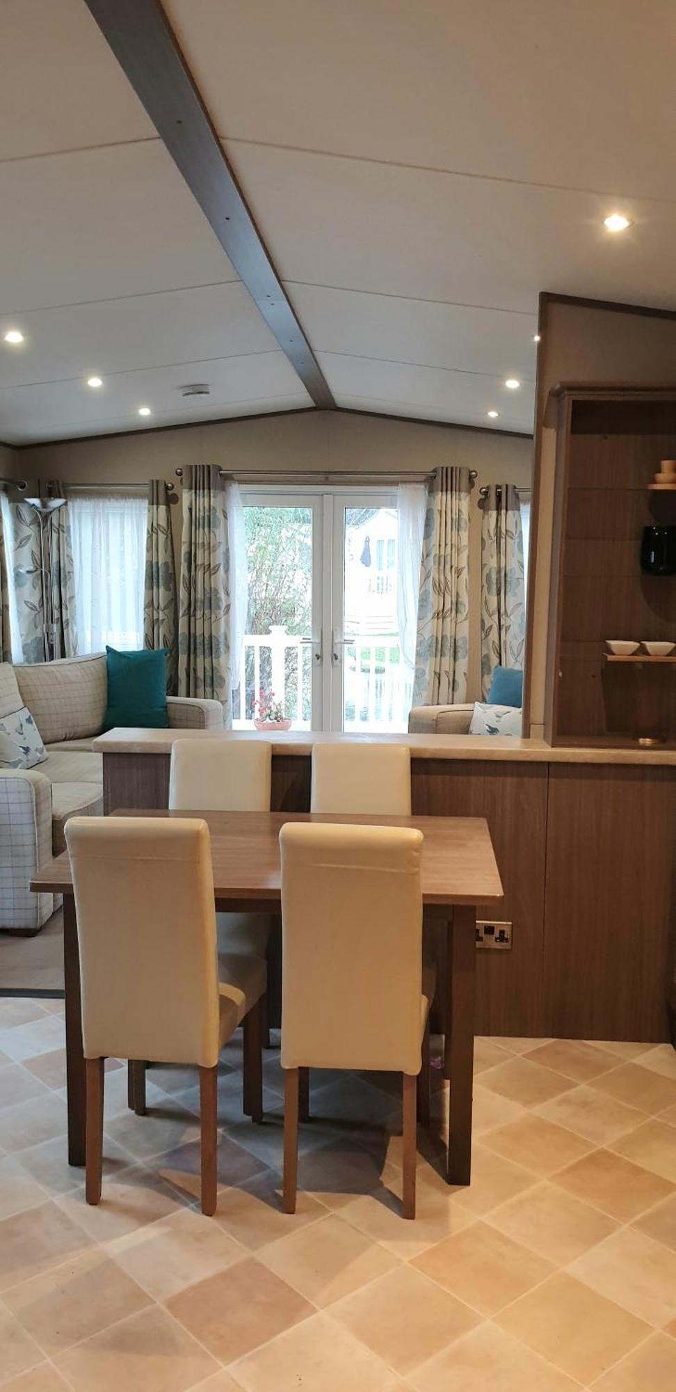 Lakeside Cotswold Holiday Home Cirencester Kamer foto